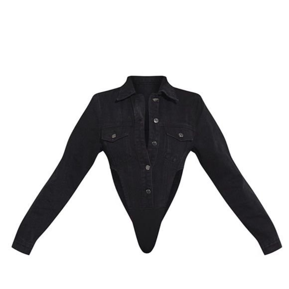 PRETTY LITTLE THING WASHED BLACK POCKET FRONT DENIM JACKET HIGH SIDE BODYSUIT - Picture 4 of 9